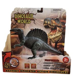 Action Toy  Spinosaurus Dinosaur Roaring and Lights Up